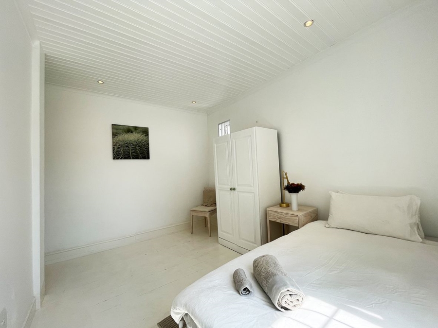 To Let 6 Bedroom Property for Rent in Sea Point Western Cape
